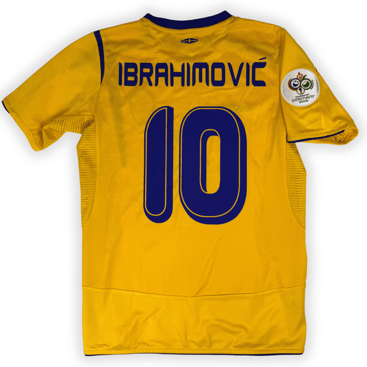 2006 SWEEDEN WORLD CUP HOME SHIRT IBRAHIMOVIC #10 - (S)