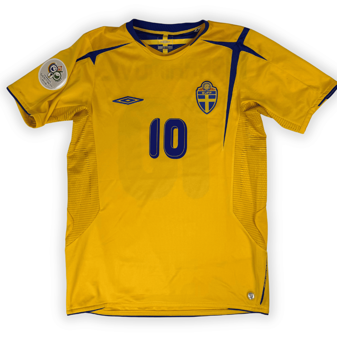 2006 SWEEDEN WORLD CUP HOME SHIRT IBRAHIMOVIC #10 - (S)