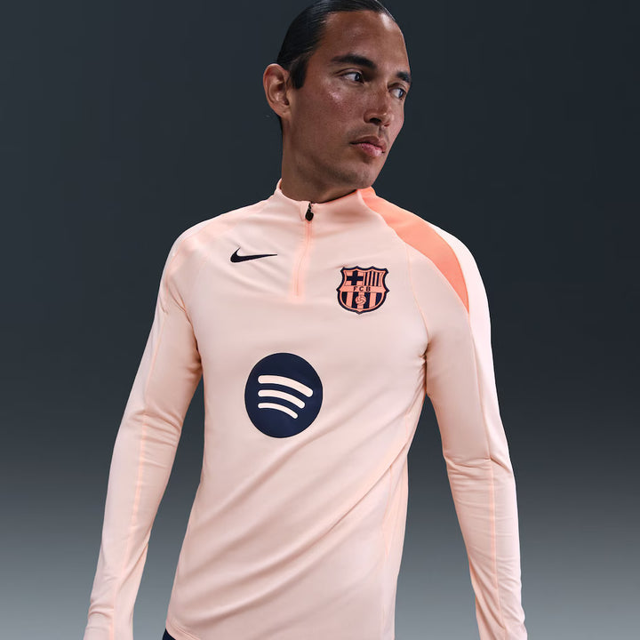 Barcelona Nike 2025/26 Strike Drill Quarter-Zip Long Sleeve Dri-FIT Top - Orange