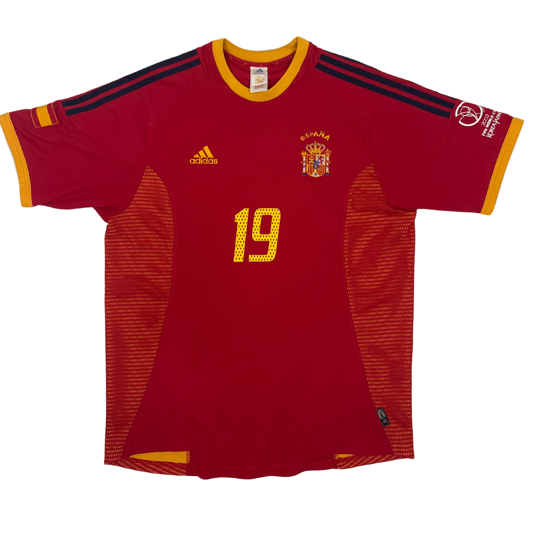 2002 SPAIN HOME WORLD CUP SHIRT XAVI #19 - (L)